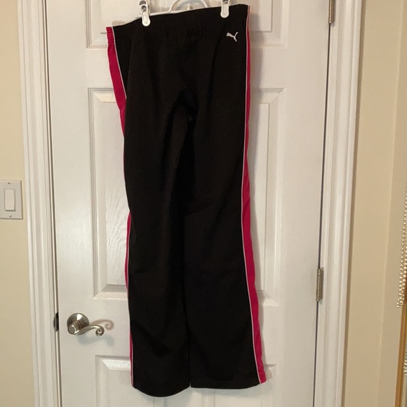 Puma ladies track suit - Picture 7 of 9